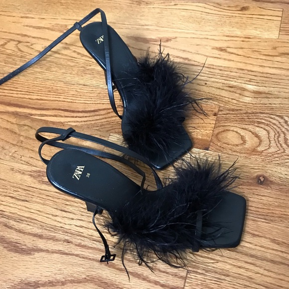 Zara Shoes - Zara Women's Leather Black Feathered Sandals